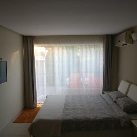 Apartamento Treti Mart North Primorsko Exterior foto