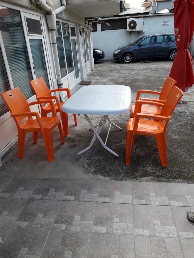 Apartamento Treti Mart North Primorsko Exterior foto